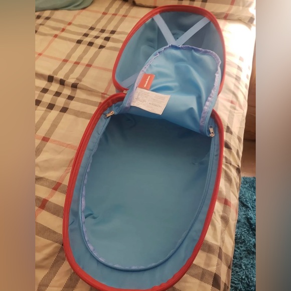 Paw Patrol  18 Inch Hardside Carry-on Luggage Wheeled Suitcase - Blue - Picture 5 of 7